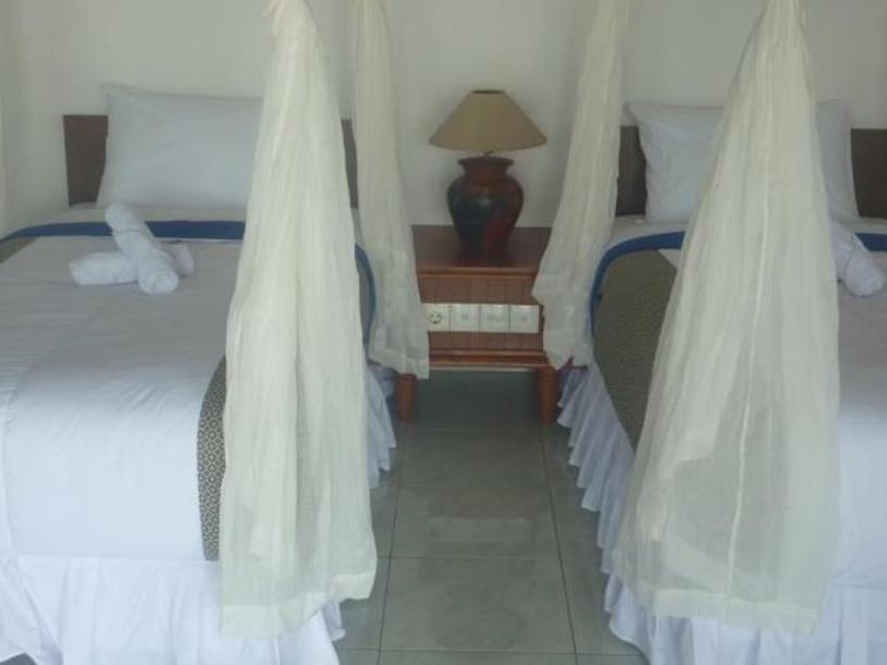 Tambun Sari Beach Homestay Amed Esterno foto