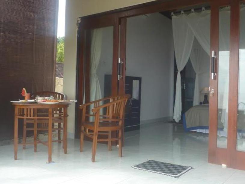 Tambun Sari Beach Homestay Amed Esterno foto